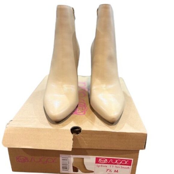 Sugar Evvie Zipper Pointed Toe & Chunky Heel Ankle Boots in Tan – NIB – Size 7.5 - Picture 2 of 6